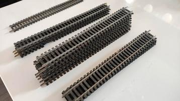 Lima (Fleishmann) H0 rechte rails beschikbaar voor biedingen