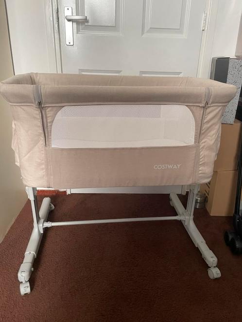 Costway baby co sleeper, Kinderen en Baby's, Babywiegjes en Ledikanten, Zo goed als nieuw, Wieg, Ophalen