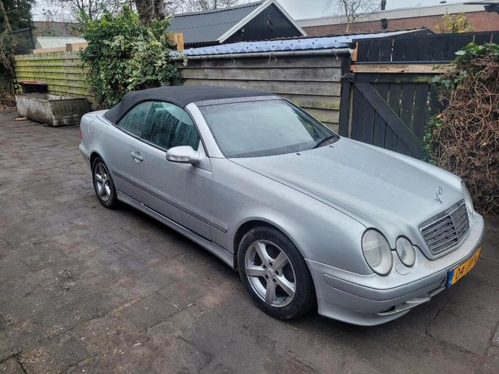 Mercedes-Benz CLK 3.2 Clk320 Cabrio Sport AUT 1998 Grijs, Auto's, Mercedes-Benz, Particulier, CLK, Benzine, Cabriolet, Automaat