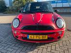 Mini 1.6 16V ONE Cabrio 2004 Rood, 4 cilinders, Cabriolet, 4 stoelen, Handgeschakeld