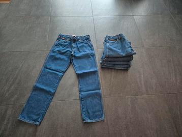 6 x Wrangler Taxas 34/32 beschikbaar voor biedingen