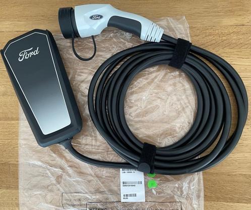 Originele nieuwe Ford Mustang mach e thuislader met adapters, Auto diversen, Laadpalen, Nieuw, Laadpaal en Laadkabel, Ophalen of Verzenden