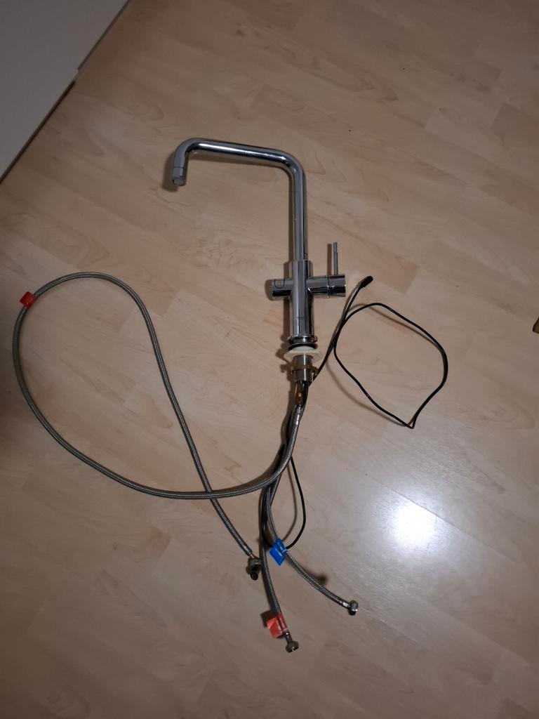 Kraan van quooker kraan, Huis en Inrichting, Keuken | Keukenelementen, Ophalen of Verzenden, 25 tot 50 cm, Minder dan 50 cm, Minder dan 100 cm