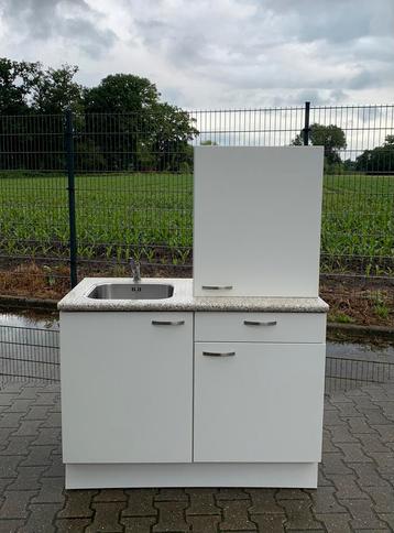 Bribus Keuken / Keukenblok  beschikbaar voor biedingen