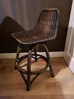 4 mooie vintage rotan stoelen met voetensteun, Huis en Inrichting, Ophalen of Verzenden, Zo goed als nieuw