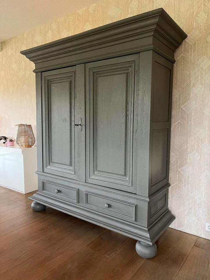 Klassieke eiken linnenkast met 3 planken, Huis en Inrichting, Kasten | Kledingkasten, Gebruikt, 150 tot 200 cm, 150 tot 200 cm