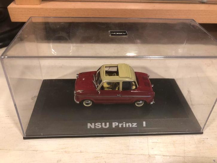 1:43 NSU Prinz 1 1958 Norev B. Rood, Hobby en Vrije tijd, Modelauto's | 1:43, Gebruikt, Auto, Norev, Ophalen of Verzenden