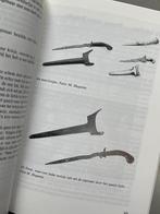 Keris  Beschouwingen verhalen over de krissen van Indonesië, Ophalen of Verzenden