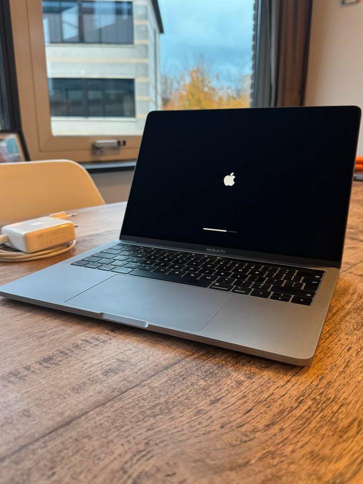 MacBook Pro 13" 2018 - i5/8GB/256GB - Goed Werkend, Computers en Software, Apple Macbooks, Gebruikt, MacBook Pro, 13 inch, 2 tot 3 Ghz