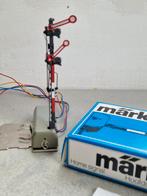 Marklin twee-armig hoofdsein, Hobby en Vrije tijd, Modeltreinen | Overige schalen, Wisselstroom, Wagon, Ophalen of Verzenden, Zo goed als nieuw