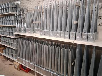 Paalhouders beschikbaar voor biedingen