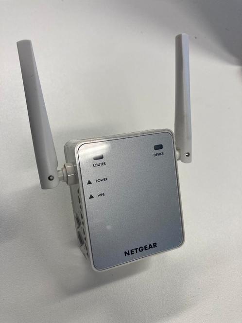 Netgear EX2700 wifi versterker 300Mbps, Computers en Software, WiFi-versterkers, Gebruikt, Ophalen of Verzenden