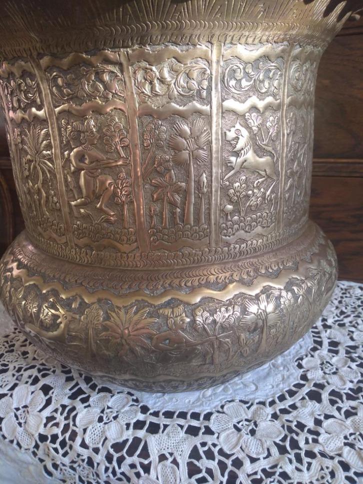 Groot formaat Jardinieres met jacht voorstelling (India), Antiek en Kunst, Antiek | Goud en Zilver, Zilver, Verzenden