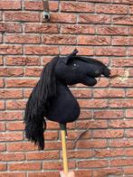 Mooie zwarte hobbyhorse inclusief diverse accessoires, Ophalen, Zo goed als nieuw