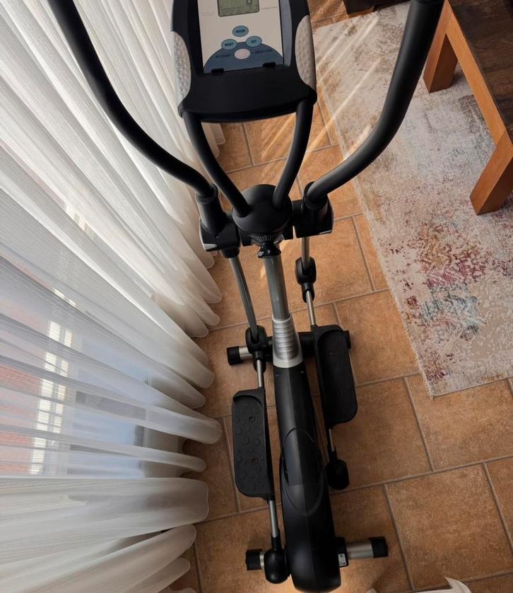 Crosstrainer kettler - Perfect voor thuis!, Sport en Fitness, Fitnessapparatuur, Gebruikt, Crosstrainer, Armen, Metaal, Ophalen