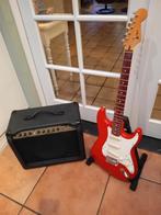 Stratocaster + 30 Watt versterker, Muziek en Instrumenten, Snaarinstrumenten | Gitaren | Elektrisch, Gebruikt, Fender, Ophalen
