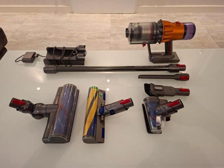 Dyson V12 Detect Slim Absolute Steelstofzuiger, Witgoed en Apparatuur, Stofzuigers, Zo goed als nieuw, Stofzuiger, Reservoir, Ophalen of Verzenden