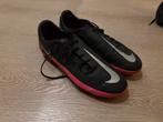 Voetbalschoen Nike dames maat 41, Maat XS of kleiner, Schoenen, Ophalen of Verzenden, Zo goed als nieuw