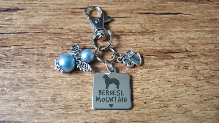 (Tas/Sleutel) Hanger Berner sennen RVS met beschermengeltje, Hobby en Vrije tijd, Kralen en Sieraden maken, Nieuw, Kraal, Verzenden