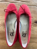 Rode suede ballerina mt 39 Dungelman E 25 vaste prijs ex ver, Kleding | Dames, Gedragen, Rood, Dungelmann, Ballerina's