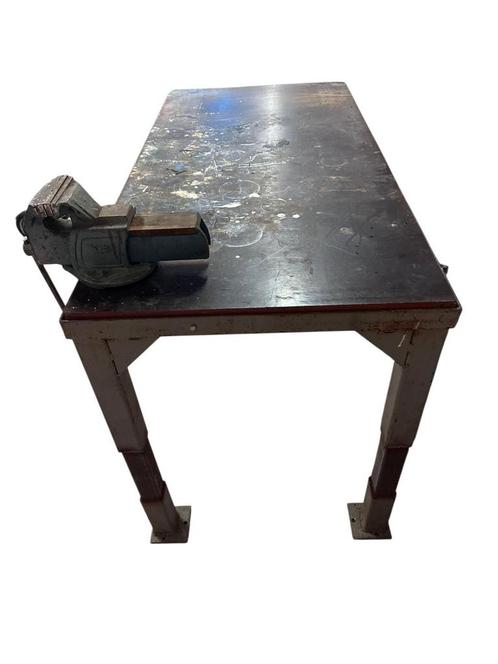 Industriele werkbank met bankschroef metalen werktafel bok, Doe-het-zelf en Verbouw, Werkbanken, Gebruikt, Bankschroef, Ophalen