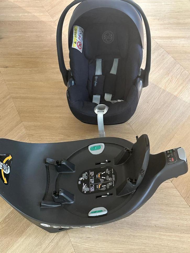 Cybex Cloud Z i-Size autostoel + Base – Midnight Blue, Kinderen en Baby's, Autostoeltjes, Zo goed als nieuw, Overige merken, 0 t/m 13 kg