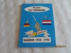 45 jaar 327 squadron - dagboek 1950-1995, Ophalen of Verzenden, Zo goed als nieuw