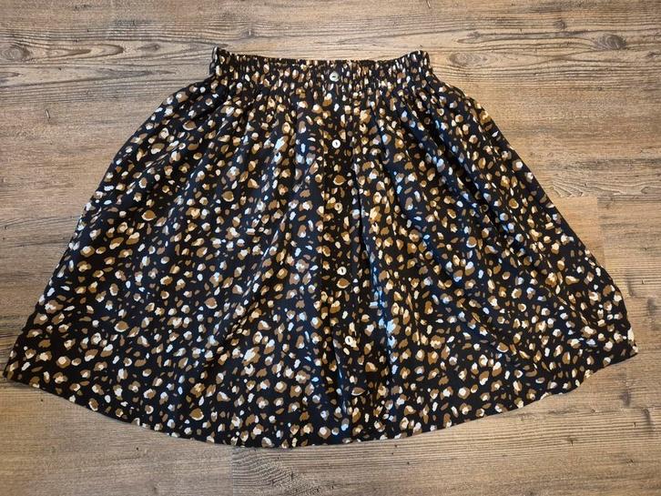 Prachtige nieuwe rok van Atelier Evéne maat S/M, Kleding | Dames, Rokken, Nieuw, Zwart, Onder de knie, Ophalen