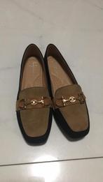 Nieuwe dames schoenen bruin zwart goud instappers loafers, Ophalen of Verzenden, Nieuw, Bruin, Instappers