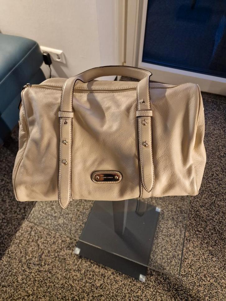 Zgan tas gehamerd leer creme handvatten en schouderstrap, Sieraden, Tassen en Uiterlijk, Tassen | Damestassen, Zo goed als nieuw