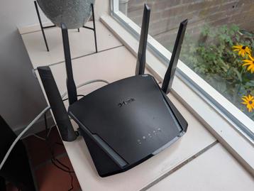 D-link DIR-1960 EXO AC1900 Smart Mesh Wi-Fi Router

 beschikbaar voor biedingen