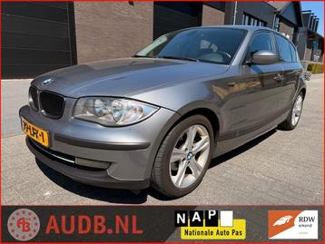 BMW 1-serie 118i Business Line | 5 DEURS| 17INCH| NETTE AUTO beschikbaar voor biedingen