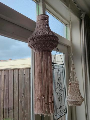 Gehaakte Kroonluchter - Licht Old Rose beschikbaar voor biedingen