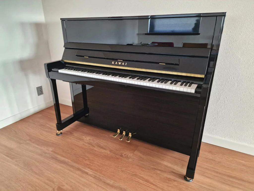 Kawai K-300 ATX4 silent piano, Muziek en Instrumenten, Piano's, Ophalen, Zwart, Zo goed als nieuw, Piano