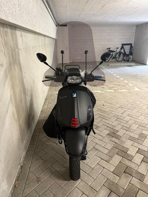 Vespa sprint notte 2020 eerste eigenaar, Fietsen en Brommers, Scooters | Vespa, Zo goed als nieuw, Vespa S, Maximaal 45 km/u, Benzine