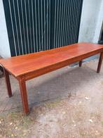 Ranke Antieke tafel van 240 cm., Ophalen