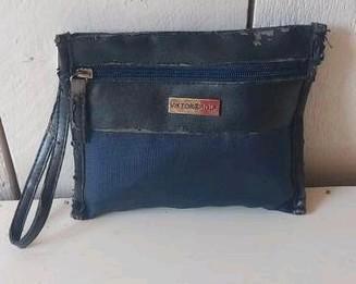 Vintage KLM Tasje van Viktor en Rolf vliegen KLM  vintage, Verzamelen, Luchtvaart en Vliegtuigspotten, Zo goed als nieuw, Overige typen