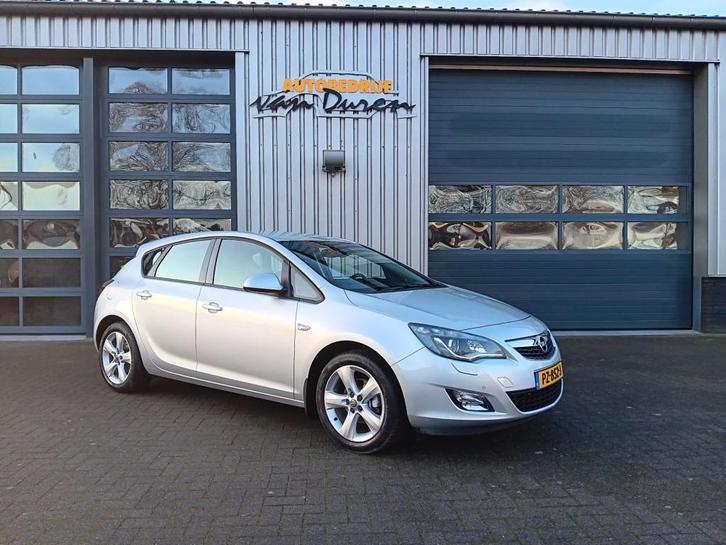 Opel ASTRA 1.4 T  16v  140pk  Sport  Clima/Cruise  Navi  17', Auto's, Opel, Bedrijf, Astra, ABS, Airbags, Bluetooth, Boordcomputer