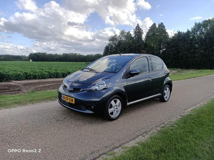 Toyota Aygo 1.0 Vvt-i 5DRS NAP Airco Elek ramen enz., Auto's, Toyota, Bedrijf, Aygo, ABS, Airbags, Airconditioning, Centrale vergrendeling