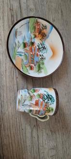 Klein japans kopje met schoteltje, nu 15 euro, Antiek en Kunst, Ophalen of Verzenden