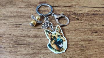 (Ketting) Hanger Duitse herder groot met beschermengeltje beschikbaar voor biedingen