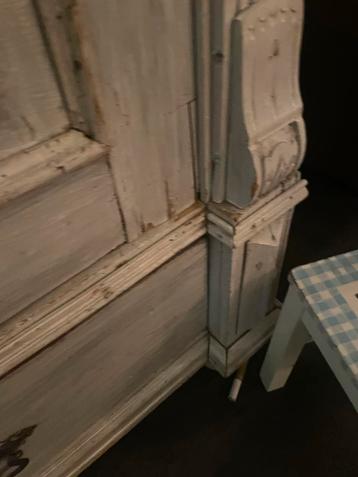 Houten kast voor opknapper - elk bod welkom! - afbeelding 3