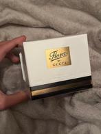 Flora by Gucci - Eau de Parfum, Sieraden, Tassen en Uiterlijk, Uiterlijk | Parfum, Ophalen of Verzenden, Zo goed als nieuw