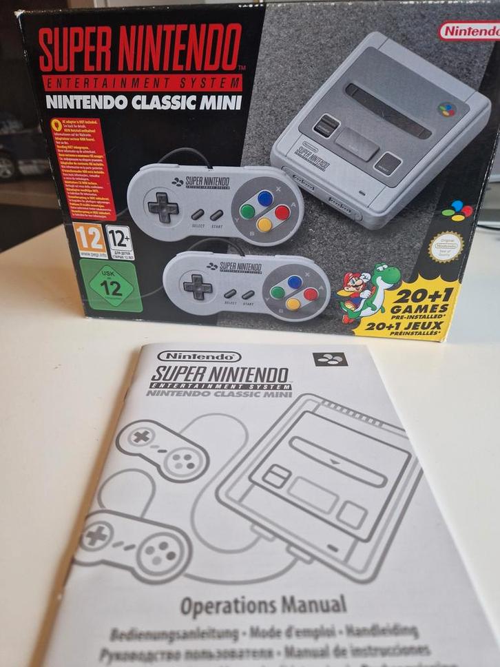Super Nintendo Classic Mini - Nieuwstaat! incl. 20 games, Spelcomputers en Games, Spelcomputers | Nintendo Super NES, Zo goed als nieuw