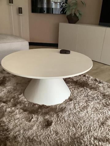 Salontafel Sep in beige betonlook, doorsnede 90 cm beschikbaar voor biedingen