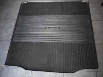 kofferbakmat rubber Skoda Superb Combi II en III origineel beschikbaar voor biedingen