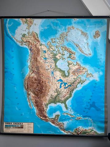 Zeer mooie vintage schoolkaart Noord-Amerika, Chur 3D beschikbaar voor biedingen