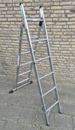 te koop hailo ladder en trap in 1 in nette staat, Doe-het-zelf en Verbouw, Ladders en Trappen, Ophalen, Gebruikt, Ladder, Opvouwbaar of Inschuifbaar