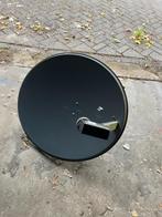 Satellietschotel met triple LNB (3 ingangen), Ophalen, Gebruikt, (Schotel)antenne, Overige merken