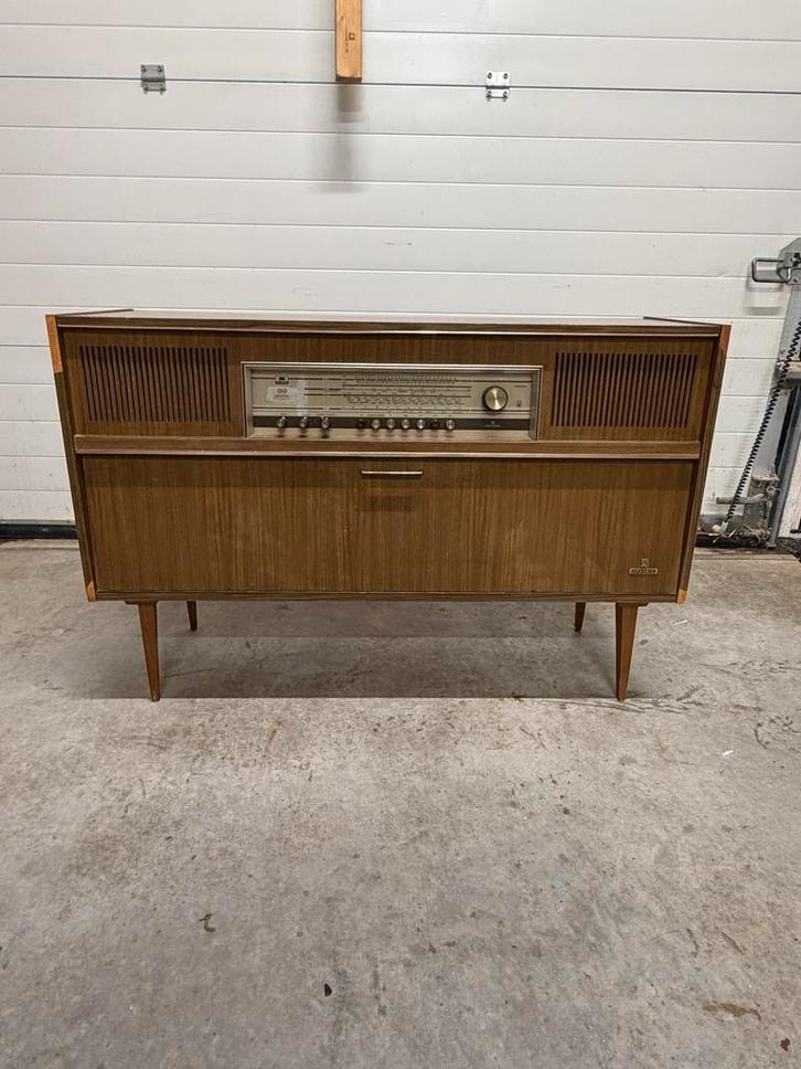 Grundig Radiomeubel met LP Speler / Antieke Radio, Antiek en Kunst, Antiek | Tv's en Audio, Ophalen
